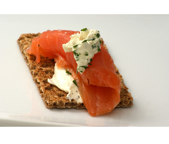 Snack: Whole Wheat Crisps With Cottage Cheese and Salmon Snack: Whole Wheat Crisps With Cottage Cheese and Salmon