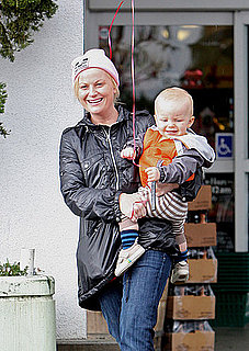 Amy Poehler and Archie Aren't Afraid of a Rainy Day