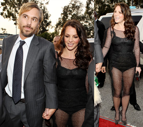 Photos of Britney Spears in Sheer Black Dress at 2010 Grammy Awards 2010-01-31 17:39:25