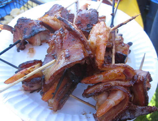Bacon-Wrapped Shrimp With Chipotle Barbecue Sauce