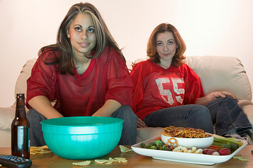 Smarter Eats: Keep Super Bowl Snacks Off the Table