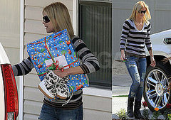 Photos of Elin Nordegren and Sam Woods Leaving Preschool in Florida; New Stories That Tiger Woods Is Returning to Golf