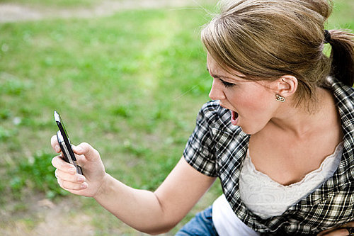 New Study Reports That Most People Break Up Using the Phone and Text Messages