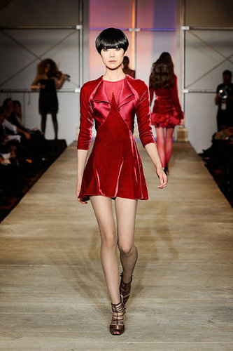 Zac Posen's Fall 2010 Answer to His Growing Pains: Out with the Gowns, In with the Minidresses Zac Posen's Fall 2010 Answer to His Growing Pains: Out with the Gowns, In with the Minidresses