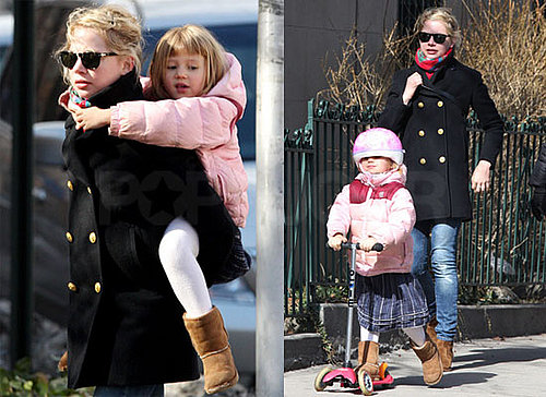 Photos of Michelle Williams And Matilda Ledger Together in Brooklyn