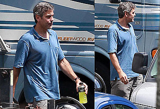 Photos of George Clooney Filming The Descendants in Hawaii 2010-03-16 11:30:00