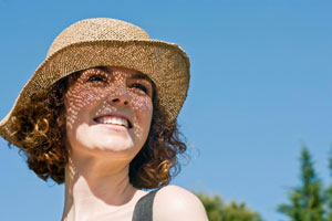 How to Prevent the Skin Dangers of Spring Sun Exposure