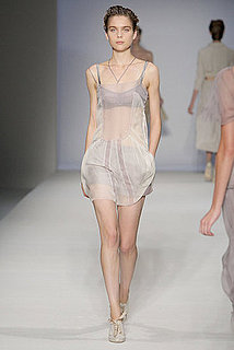 Model Kim Noorda Shares Journal, Struggle With Weight