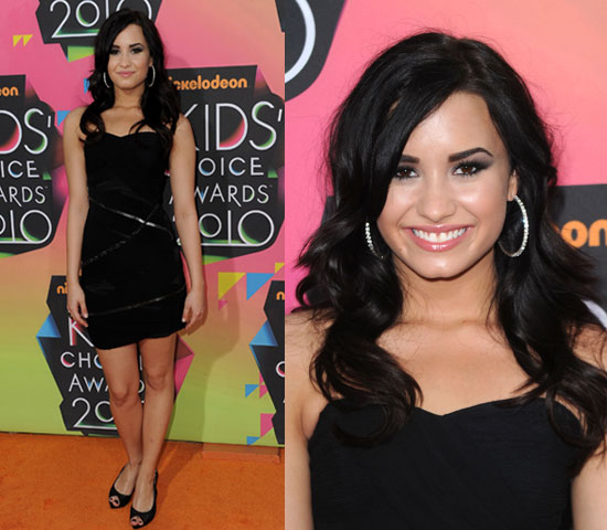 Demi Lovato at 2010 Kids Choice Awards
