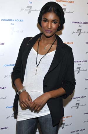 Sessilee Lopez Wears Key Charm Necklace Sessilee Lopez Wears Key Charm Necklace