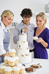 Cutting Wedding Cake Costs With Nontraditional Dessert Cutting Wedding Cake Costs With Nontraditional Dessert