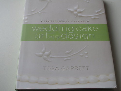 Book Review: Wedding Cake Art and Design