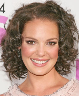 Picture of Katherine Heigl Wearing Curls at the Killers Premiere