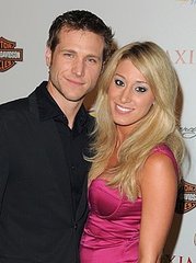 Bachelor Jake Pavelka Broke Up With Vienna Over the Phone Bachelor Jake Pavelka Broke Up With Vienna Over the Phone