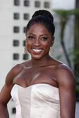 How to Get Arms Like Rutina Wesley From True Blood How to Get Arms Like Rutina Wesley From True Blood