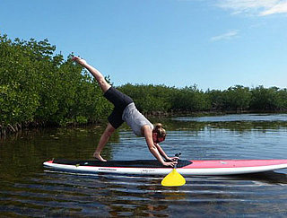 What to Expect From a Paddleboard Yoga Class