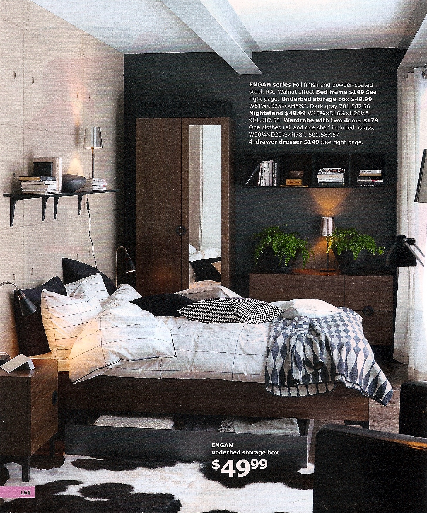 A gorgeously masculine bedroom! A gorgeously masculine bedroom!