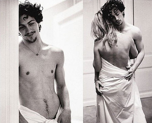 Pictures of Pregnant Sam Taylor-Wood and Aaron Johnson Posing Naked Together