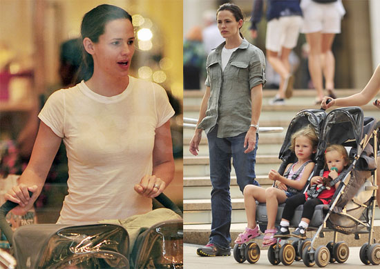 Pictures of Jennifer Garner