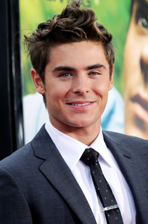 Zac Efron to Star in Nicholas Sparks Adaptation The Lucky One