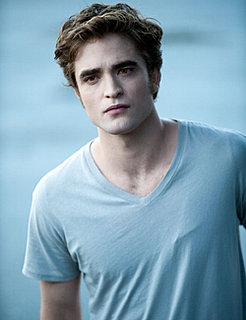 The Twilight Saga: Breaking Dawn Part Two Release Date Announced 2010-08-03 12:45:20