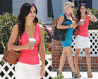 Courteney and Busy Return to Cougar Town As Jennifer Considers Paying a Visit