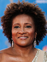 Wanda Sykes at 2010 Emmy Awards Wanda Sykes at 2010 Emmy Awards