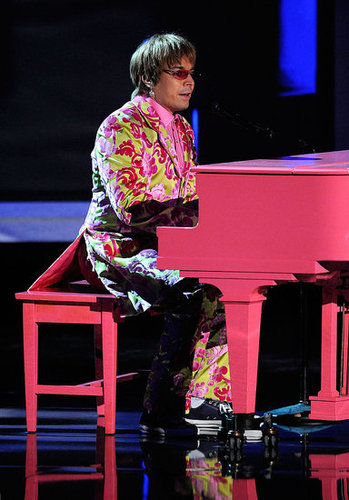 Pictures of 2010 Emmy Awards Show, Audience and Backstage Pictures of 2010 Emmy Awards Show, Audience and Backstage