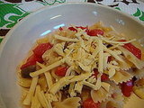 Pasta with Marinated Mushrooms and Cashew Cheese Pasta with Marinated Mushrooms and Cashew Cheese