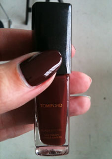 First Look at the New Tom Ford Black Orchid Nail Polish 2010-09-08 04:00:31