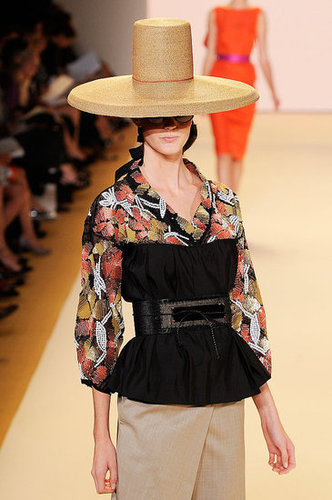 2011 Spring New York Fashion Week: Carolina Herrera 2011 Spring New York Fashion Week: Carolina Herrera