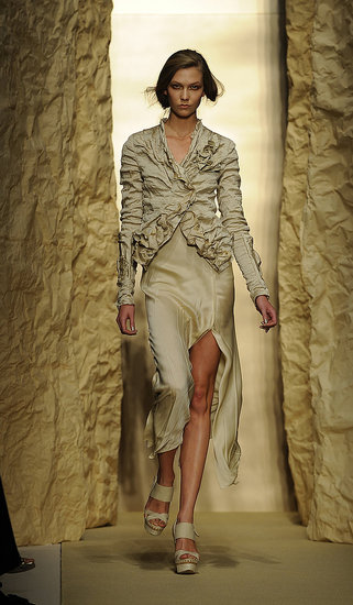 Spring 2011 New York Fashion Week: Donna Karan