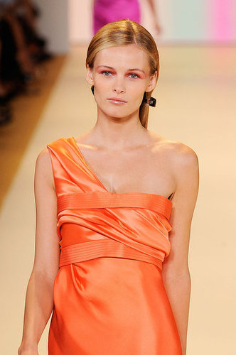 2011 Spring New York Fashion Week: Carolina Herrera 2011 Spring New York Fashion Week: Carolina Herrera