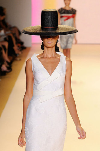 2011 Spring New York Fashion Week: Carolina Herrera 2011 Spring New York Fashion Week: Carolina Herrera