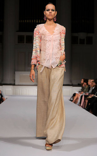 2011 Spring New York Fashion Week: Oscar De La Renta 2011 Spring New York Fashion Week: Oscar De La Renta