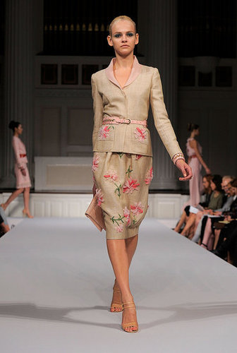 2011 Spring New York Fashion Week: Oscar De La Renta 2011 Spring New York Fashion Week: Oscar De La Renta