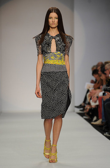 Spring 2011 Milan Fashion Week: Aquilano E Rimondi Spring 2011 Milan Fashion Week: Aquilano E Rimondi