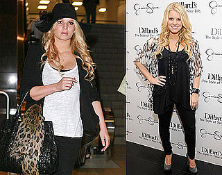 Pictures of Jessica Simpson Signing Autographs in Texas