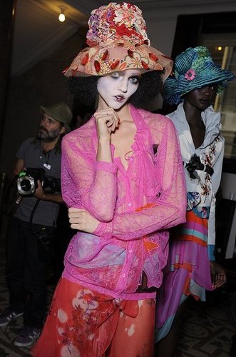 John Galliano
John Galliano