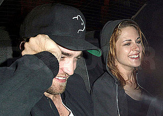 Pictures of Kristen Stewart and Robert Pattinson in a Taxi