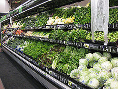 Walmart Pledges to Source More Local, Sustainable Produce Walmart Pledges to Source More Local, Sustainable Produce