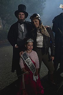 NBC's Parenthood: Sydney Dresses as Miss California
