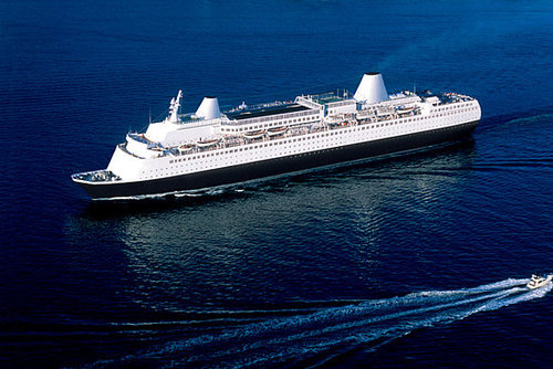Royal Caribbean to Host First Starbucks at Sea