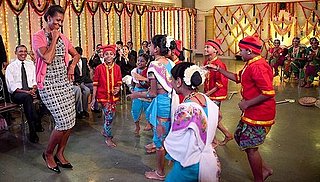 Photos of Michelle Obama Dancing in India