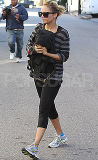 Pictures of Nicole Richie Leaving Gym in LA 2010-11-09 15:00:00