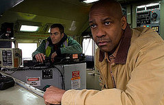 Movie Review of Unstoppable, Starring Denzel Washington, Chris Pine, and Rosario Dawson