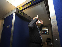 Radiation Concerns Over New TSA Security Regulations Radiation Concerns Over New TSA Security Regulations
