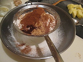 Gingerbread Cookie Recipe 2010-11-28 10:15:35