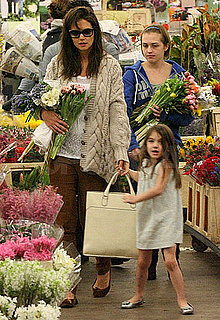 Pictures of Katie Holmes and Suri Cruise Buying Flowers and Chocolate Before Thanksgiving in LA