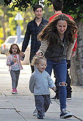 Pictures of Tobey Maguire and Jennifer Meyer With Their Kids Otis and Ruby Pictures of Tobey Maguire and Jennifer Meyer With Their Kids Otis and Ruby